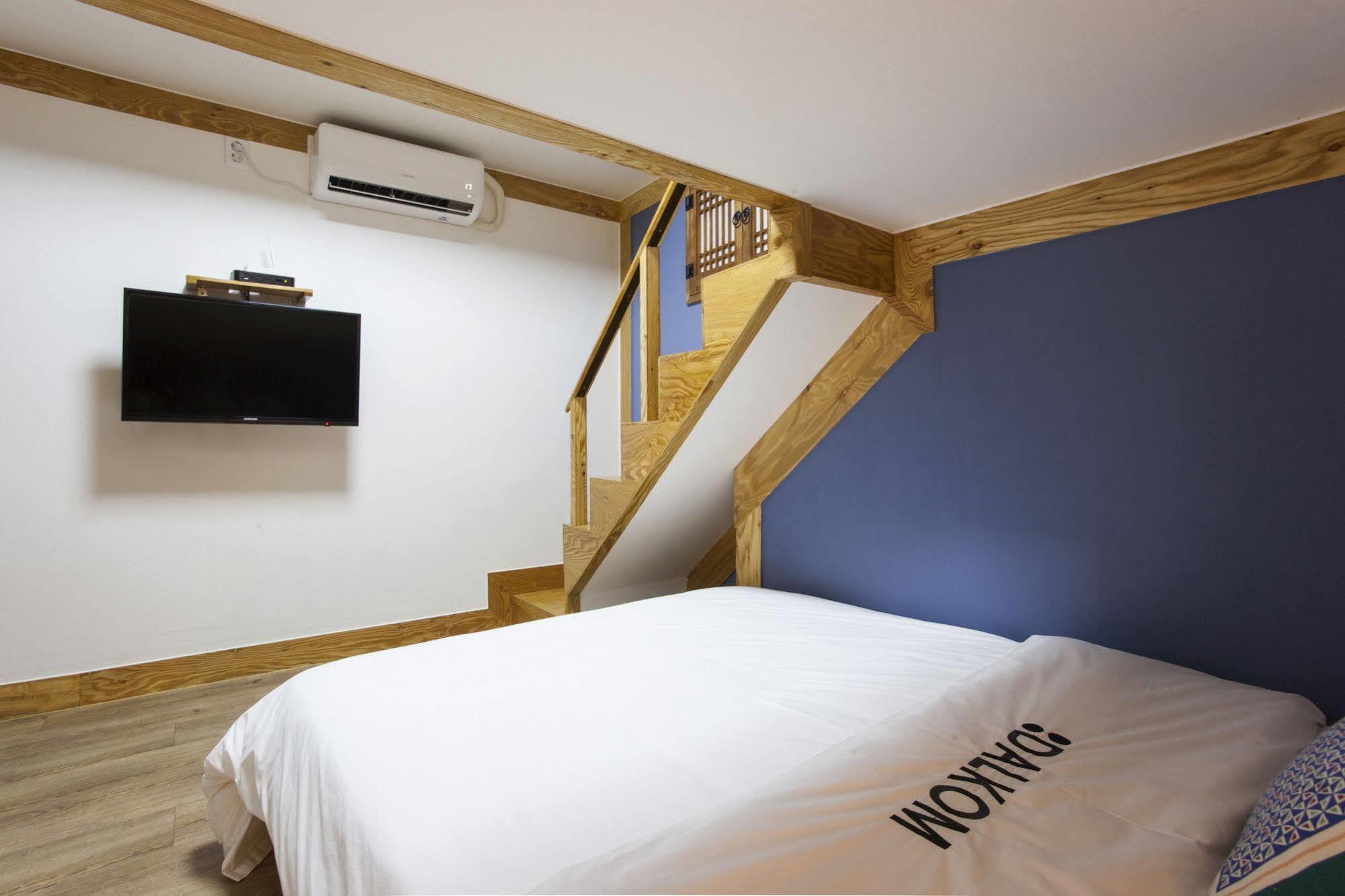 Mini Hotel Dalkom In Dongdaemun Seoul Exteriör bild