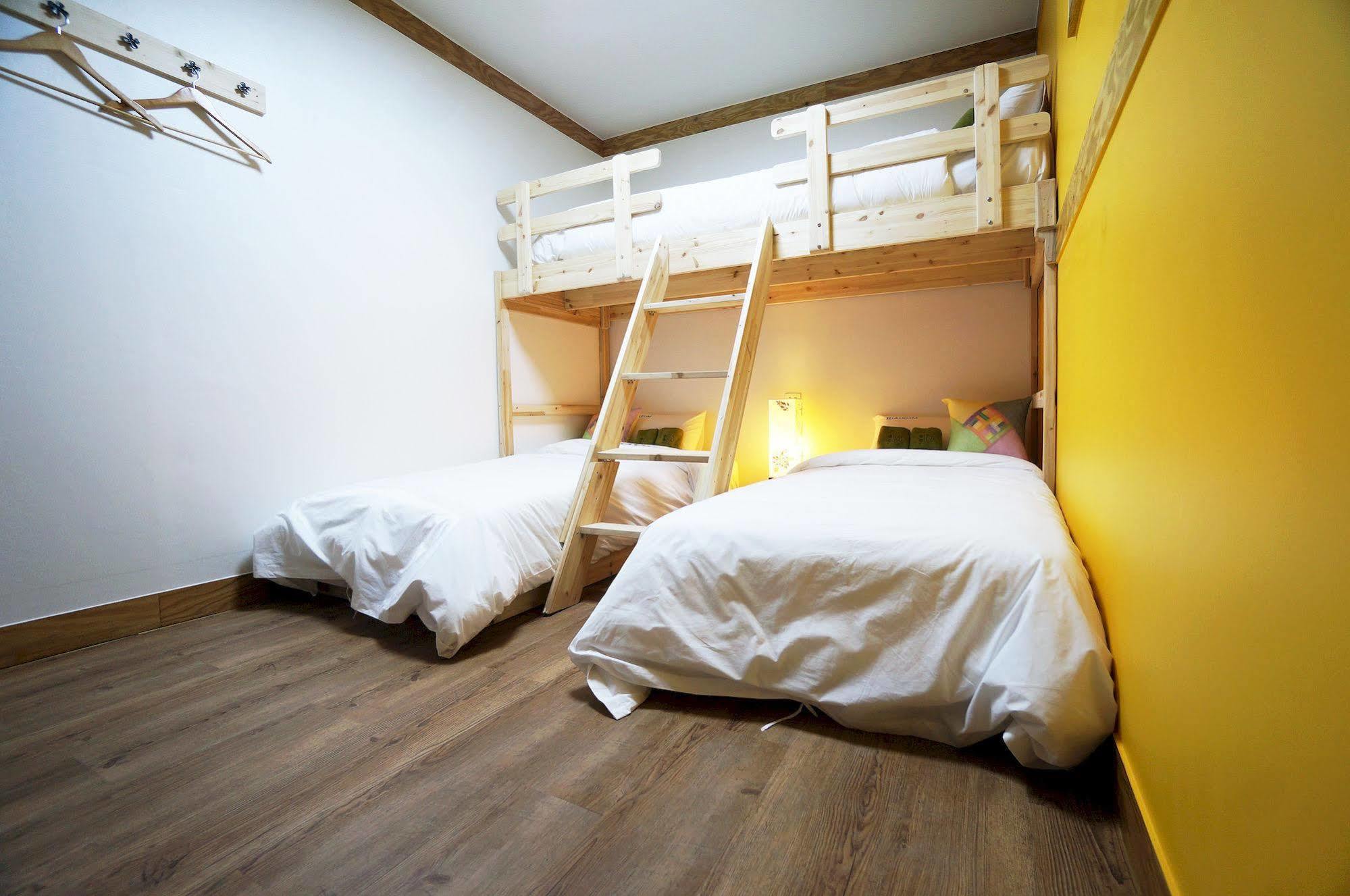 Mini Hotel Dalkom In Dongdaemun Seoul Exteriör bild