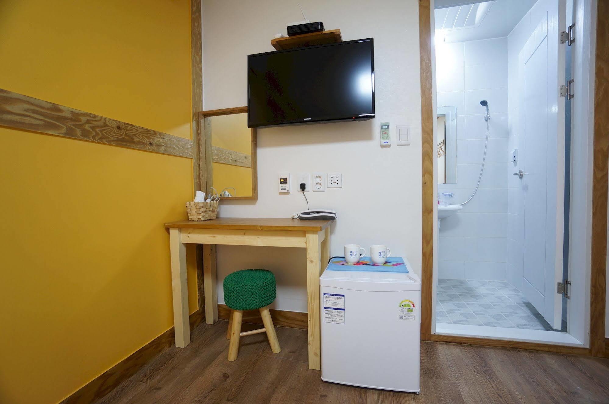 Mini Hotel Dalkom In Dongdaemun Seoul Exteriör bild