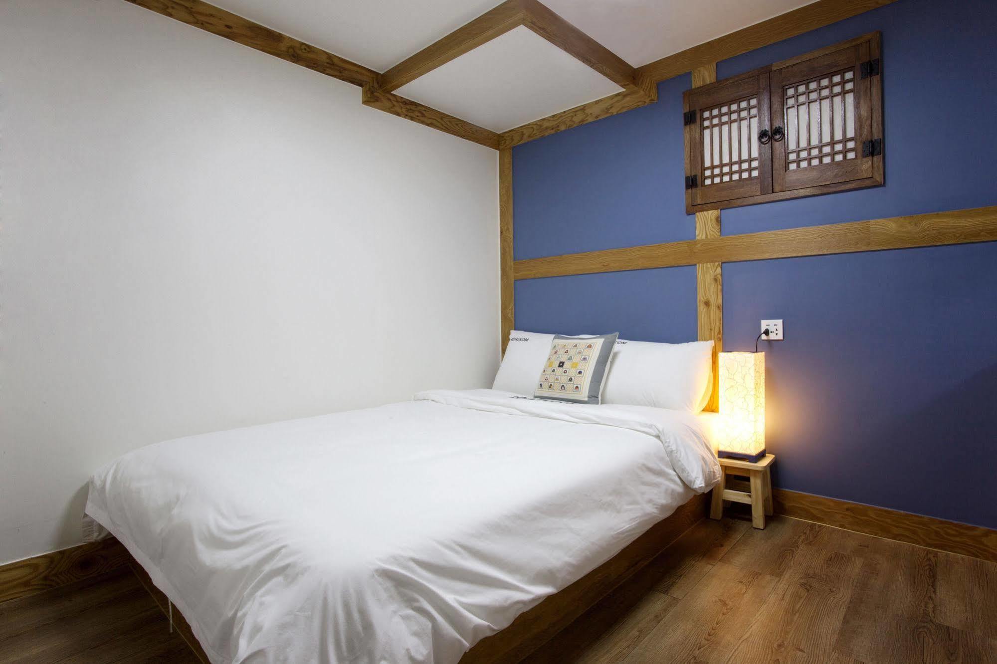 Mini Hotel Dalkom In Dongdaemun Seoul Exteriör bild